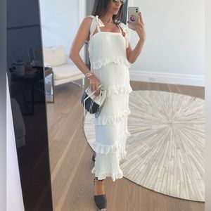 Missguided White Tiered Dress with adjustable straps size 4